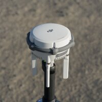 DJI D-RTK 3 multifunction station